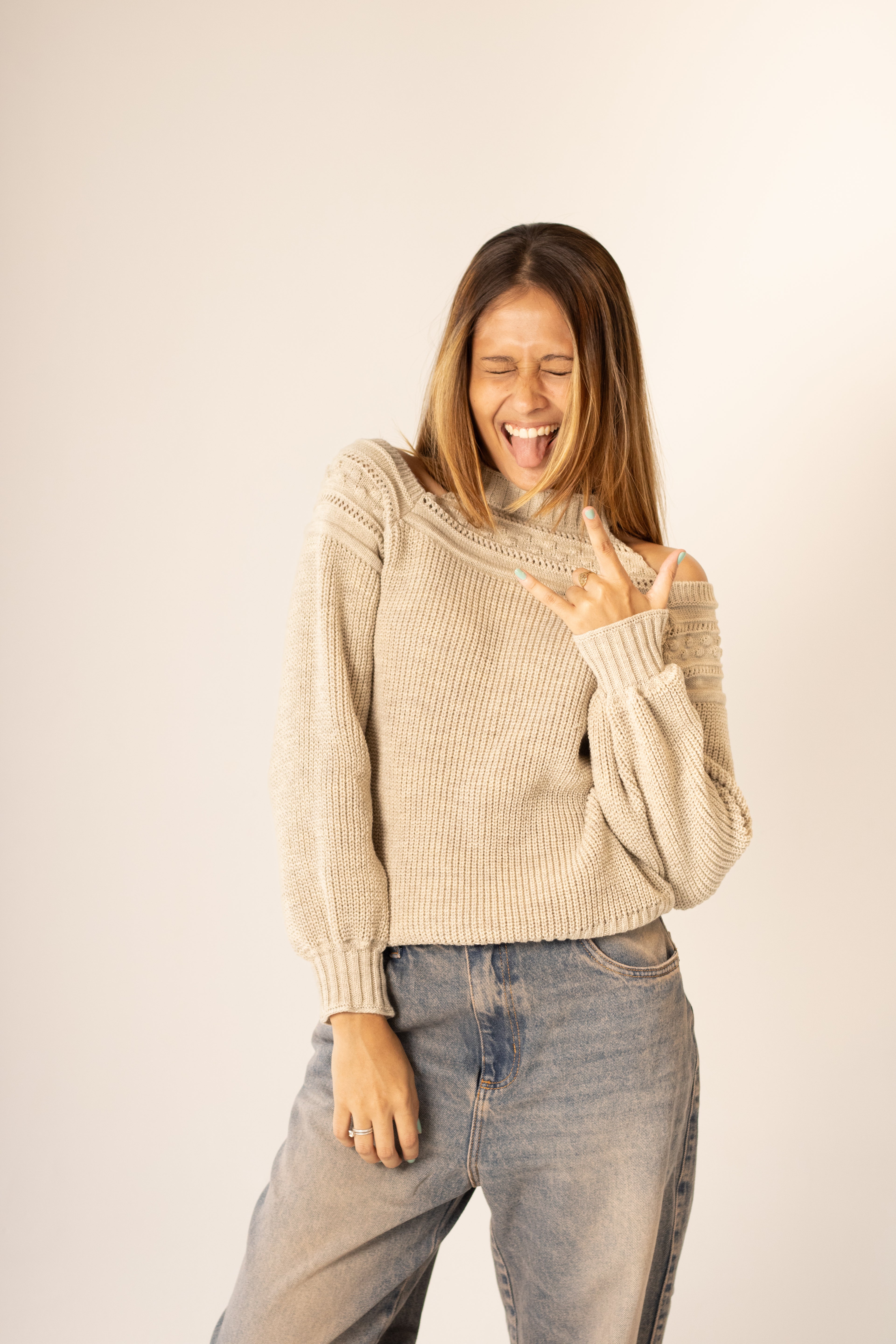 Blusa de Lã Manga Bufante com Recorte